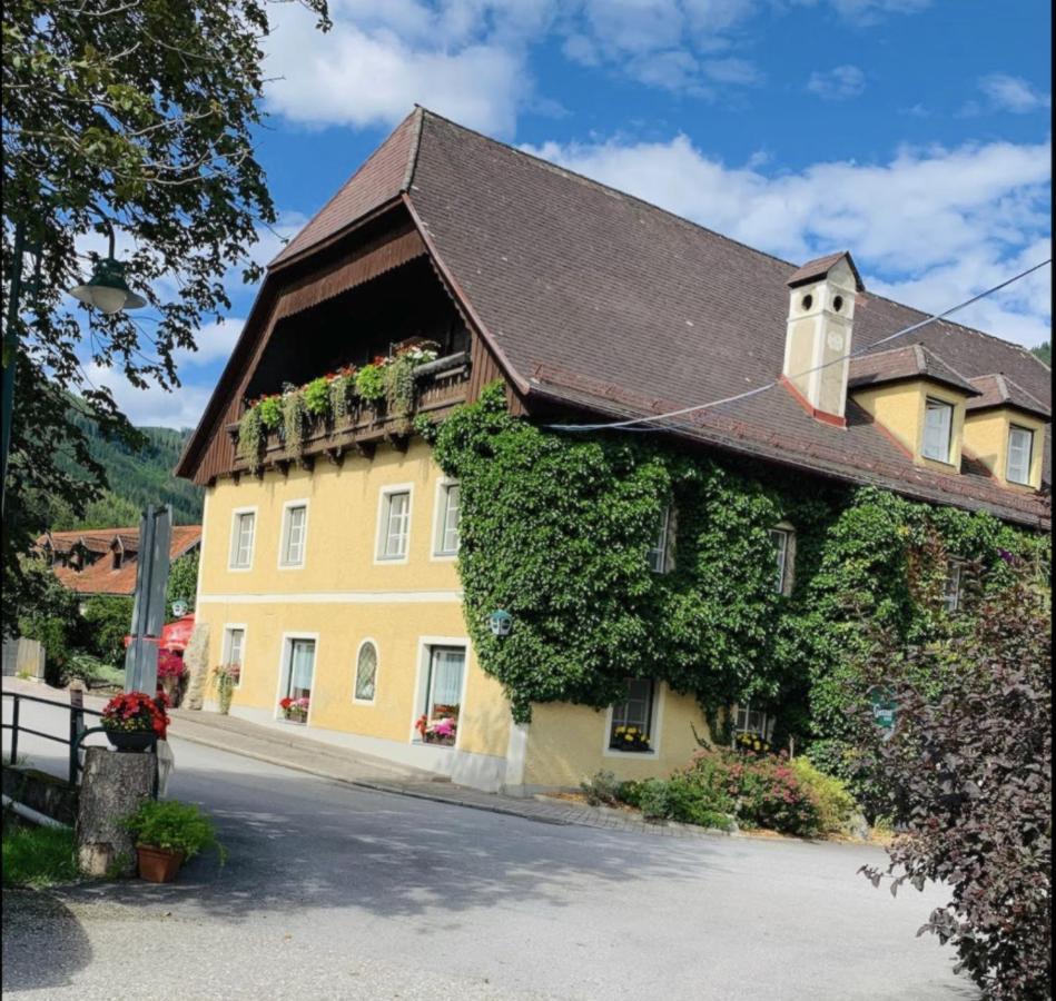 Landhotel Hubinger Thörl Eksteriør billede